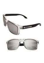 Sunglasses with Mirror Lenses